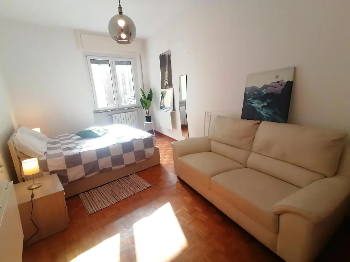 Guest House Giacosa Milan Italy
